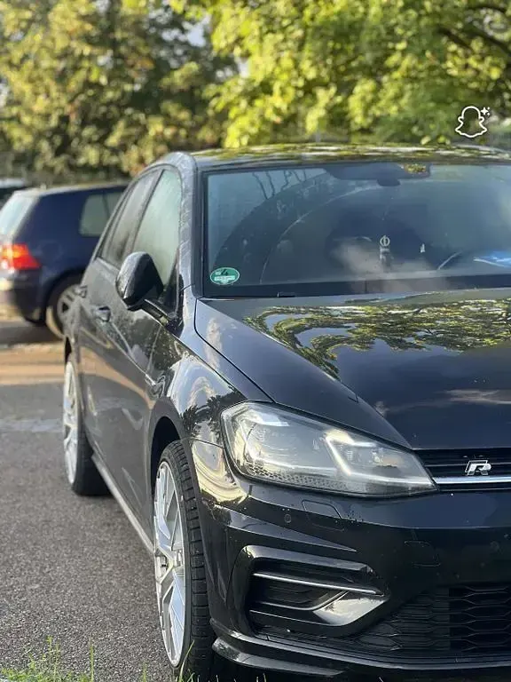 Gebraucht VW Golf VII Comfortline 150 PS (110 kW) 2018 Schwarz Limousine