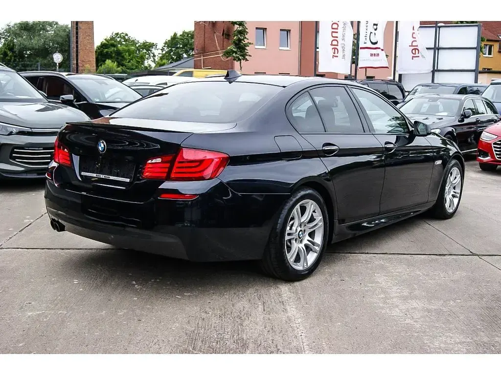 Gebraucht BMW 525 Shadowline 218 PS (160 kW) 2013 Carbonschwarz (metallic) Limousine