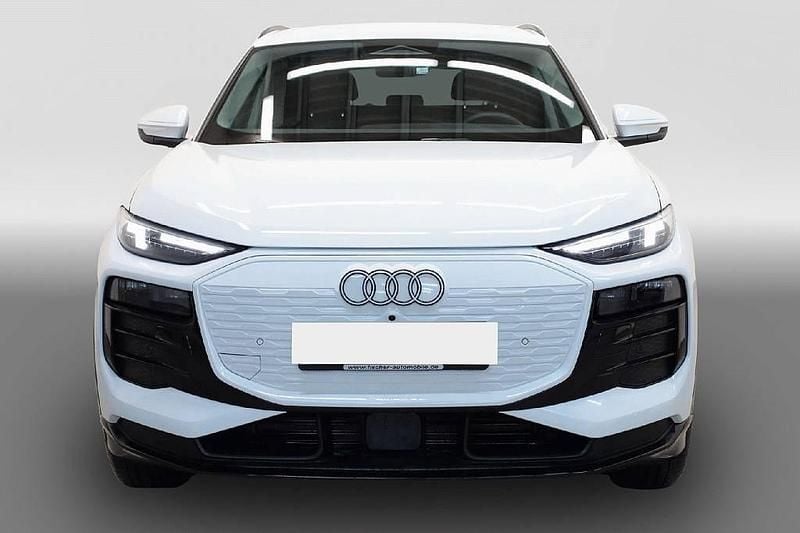 Gebraucht Audi A6 e-tron 185 kW (252 PS) 2025 Weiß SUV