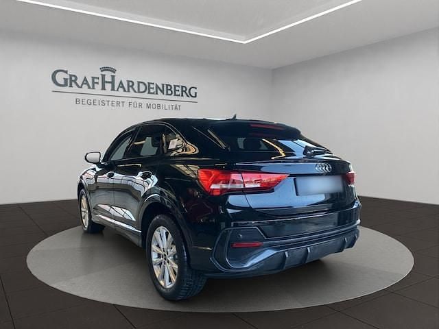 Gebraucht Audi Q3 Sportback Basis 245 PS (180 kW) 2023 Schwarz SUV