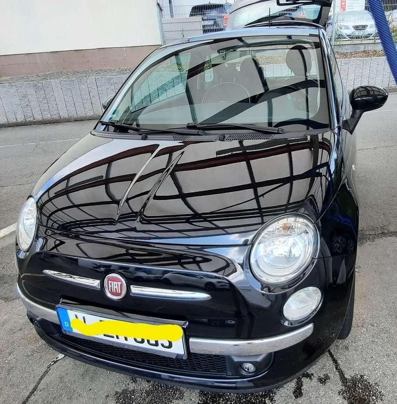 Schwarz Gebraucht 2015 Fiat 500 Lounge Limousine | 4.900 € (Superpreis) - Bild 1/4
