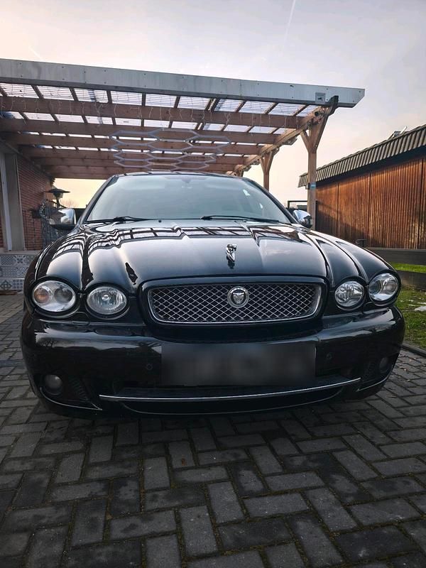 Gebraucht Jaguar X-type Executive 146 PS (107 kW) 2008 Schwarz Limousine