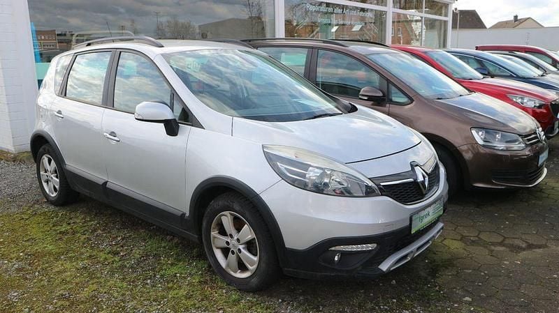 Gebraucht Renault Scénic III Initiale Paris 116 PS (85 kW) 2013 Deluxe, metallic Van / Kleinbus