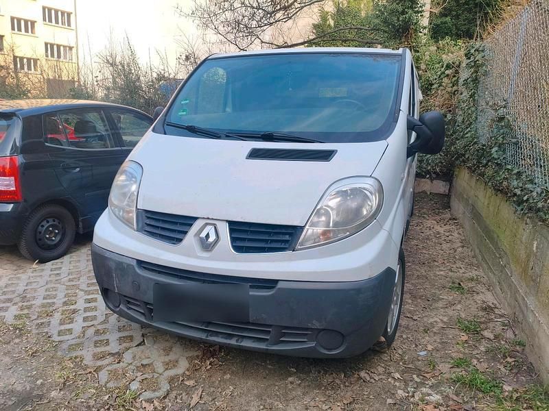 Gebraucht Renault Trafic 115 PS (84 kW) 2006 Weiß Van / Kleinbus
