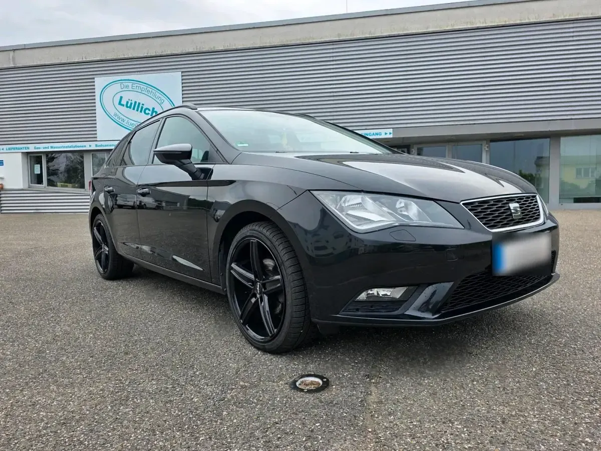 Gebraucht Seat Leon 105 PS (77 kW) 2014 Schwarz Kombi