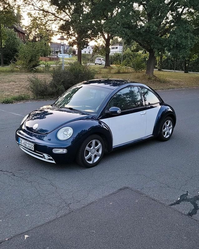 Blau Gebraucht 2003 VW Beetle Kleinwagen | 3.100 € (Fairer Preis) - Bild 1/4