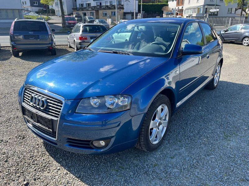 Blau Gebraucht 2006 Audi A3 Attraction Limousine | 4.699 € (Etwas zu teuer) - Bild 1/2