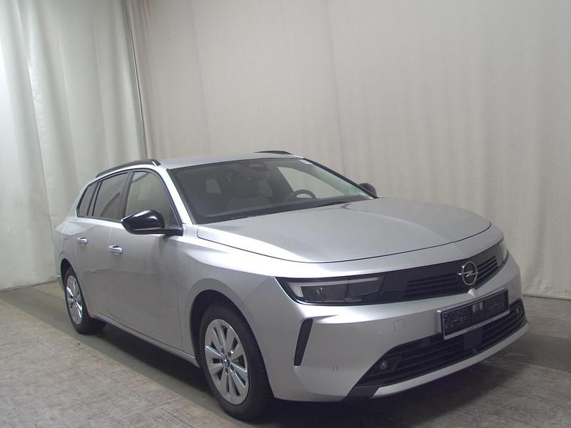 Gebraucht Opel Astra Elegance 131 PS (96 kW) 2024 Aluminium grau metallic Kombi