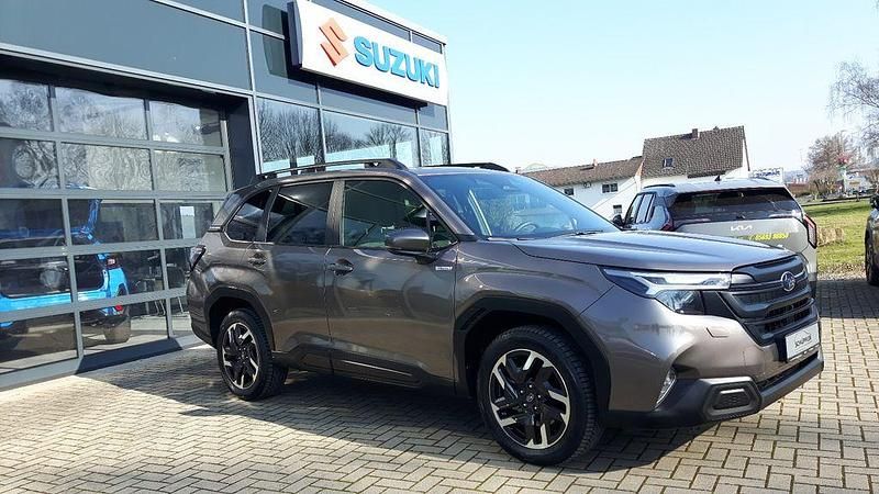 Neu Subaru Forester Exclusive+ 136 PS (100 kW) 2026 Beige SUV