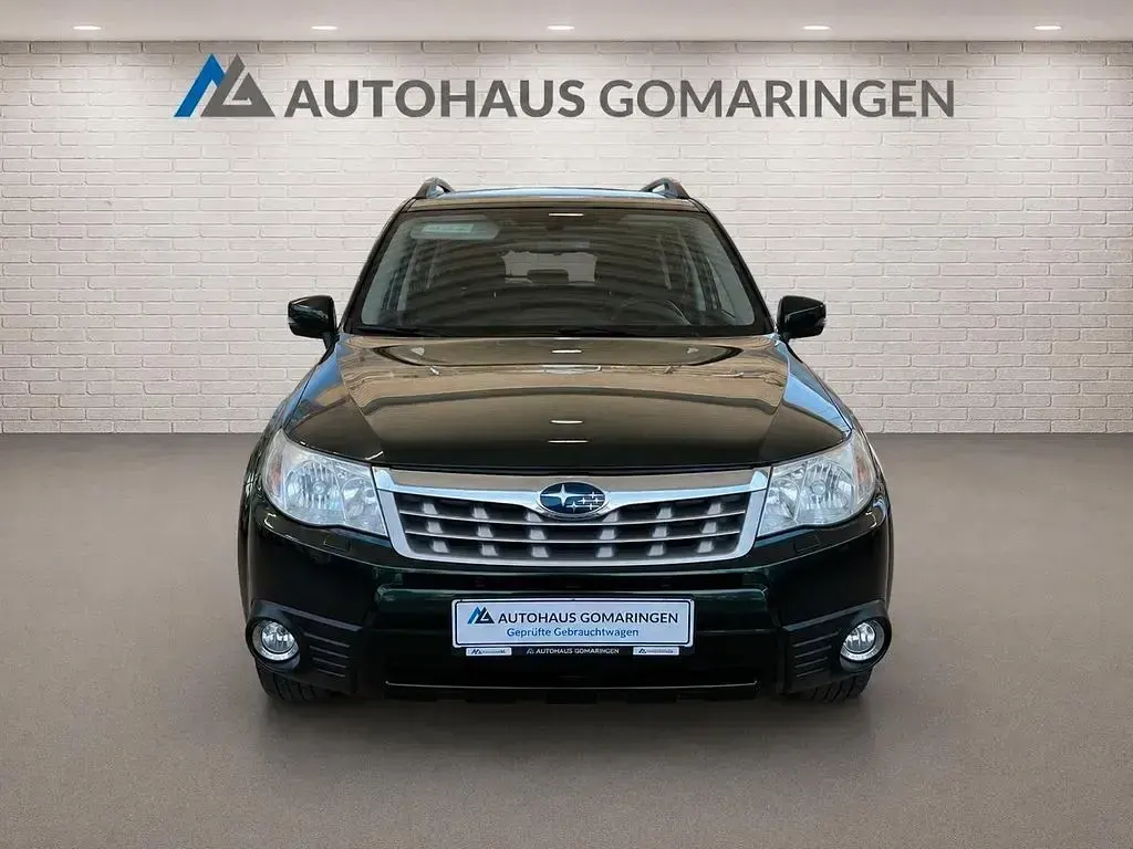 Second-hand Subaru Forester 150 CP (110 kW) 2012 Verde SUV