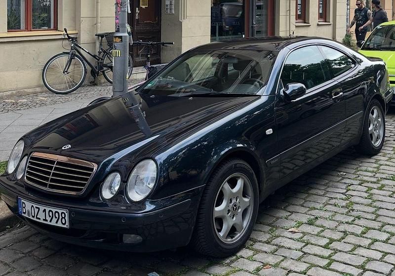 Schwarz Gebraucht 1998 Mercedes CLK320 Coupé | 7.900 € (Teuer) - Bild 1/4