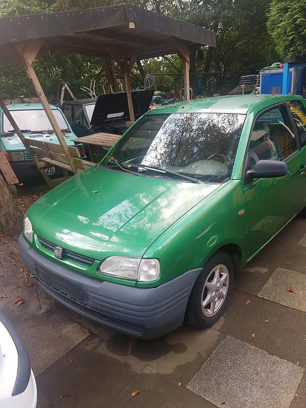 Grün Gebraucht 1997 Seat Arosa Kleinwagen | 1.200 € (Fairer Preis) - Bild 1/4