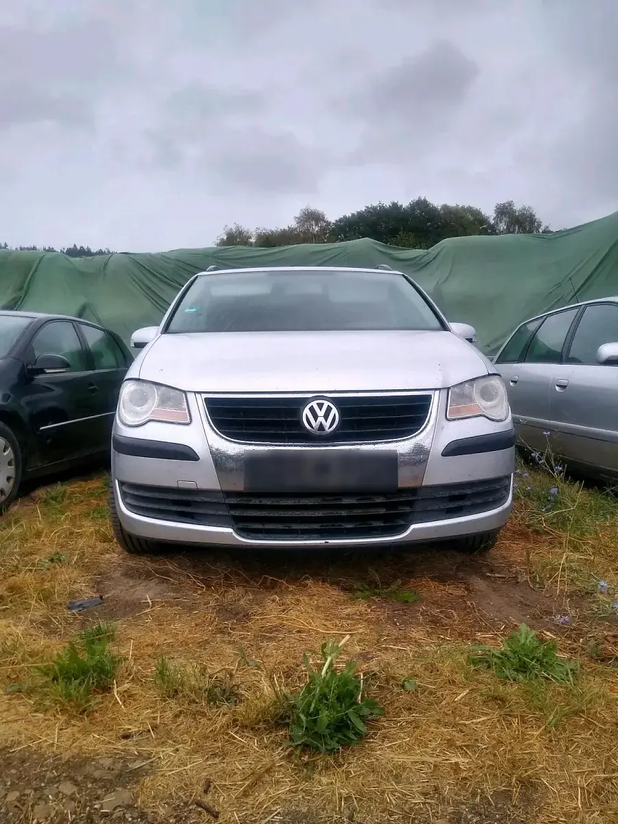 Gebraucht VW Touran 105 PS (77 kW) 2007 Silber Van / Kleinbus