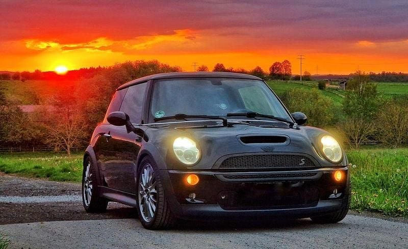 Schwarz Gebraucht 2003 Mini Cooper S Kleinwagen | 3.690 € - Bild 1/4