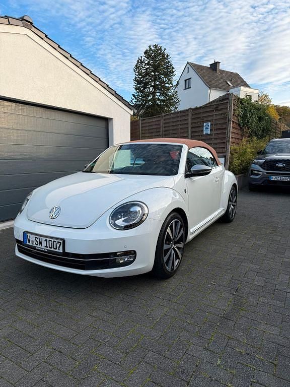 Gebraucht VW Beetle Karmann 150 PS (110 kW) 2015 Weiß Kleinwagen