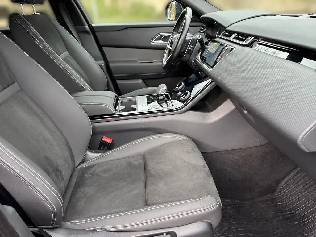 Gebraucht Land Rover Range Rover Velar 204 PS (150 kW) 2021 Schwarz SUV
