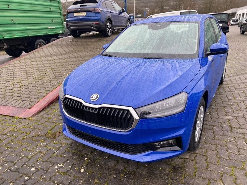 Energy blau Neu 2024 Skoda Fabia Kleinwagen | 18.990 € (Guter Preis) - Bild 1/4