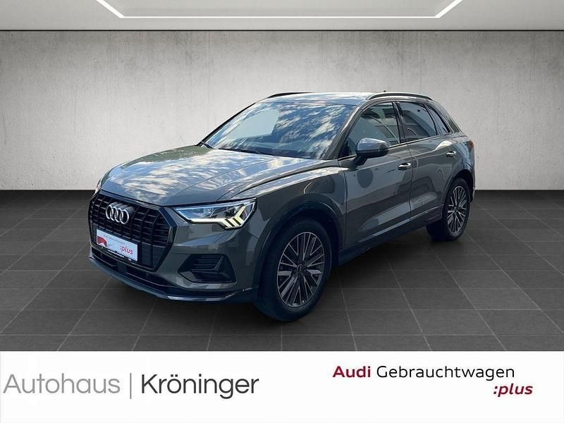 Chronosgrau metallic Gebraucht 2024 Audi Q3 Advanced Plus SUV | 36.880 € (Fairer Preis) - Bild 1/4