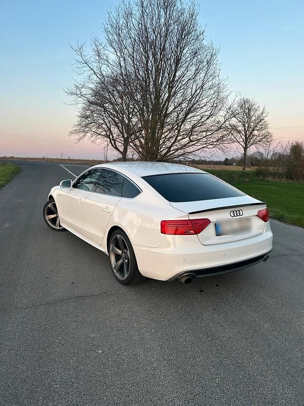 Gebraucht Audi A5 Sportback S-Line 170 PS (125 kW) 2013 Weiß Kleinwagen