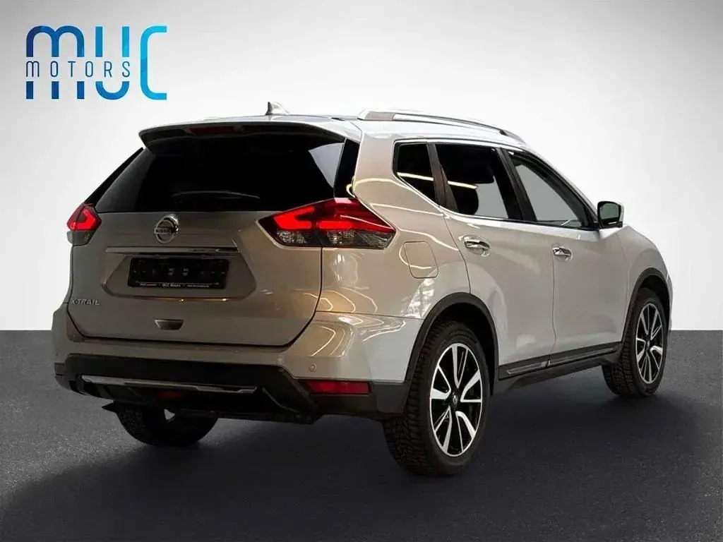 Gebraucht Nissan X-Trail 360º 163 PS (119 kW) 2017 Silber SUV