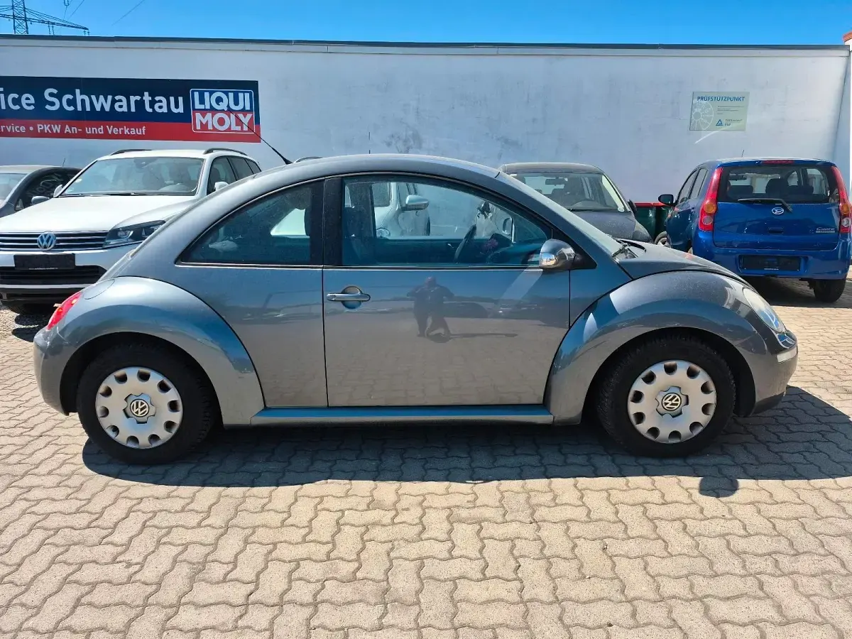 Gebraucht VW New Beetle 75 PS (55 kW) 2006 Grau Kleinwagen