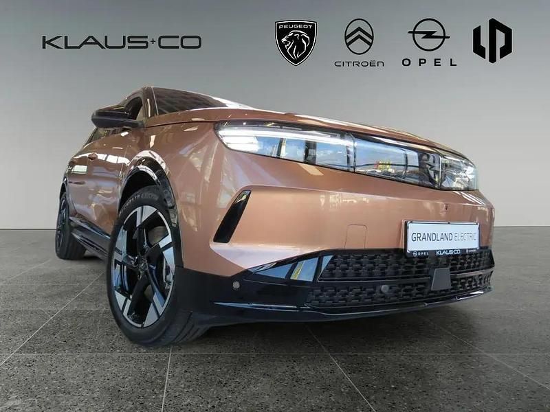 Silber Gebraucht 2025 Opel Grandland Electric SUV | 45.890 € (Fairer Preis) - Bild 1/3