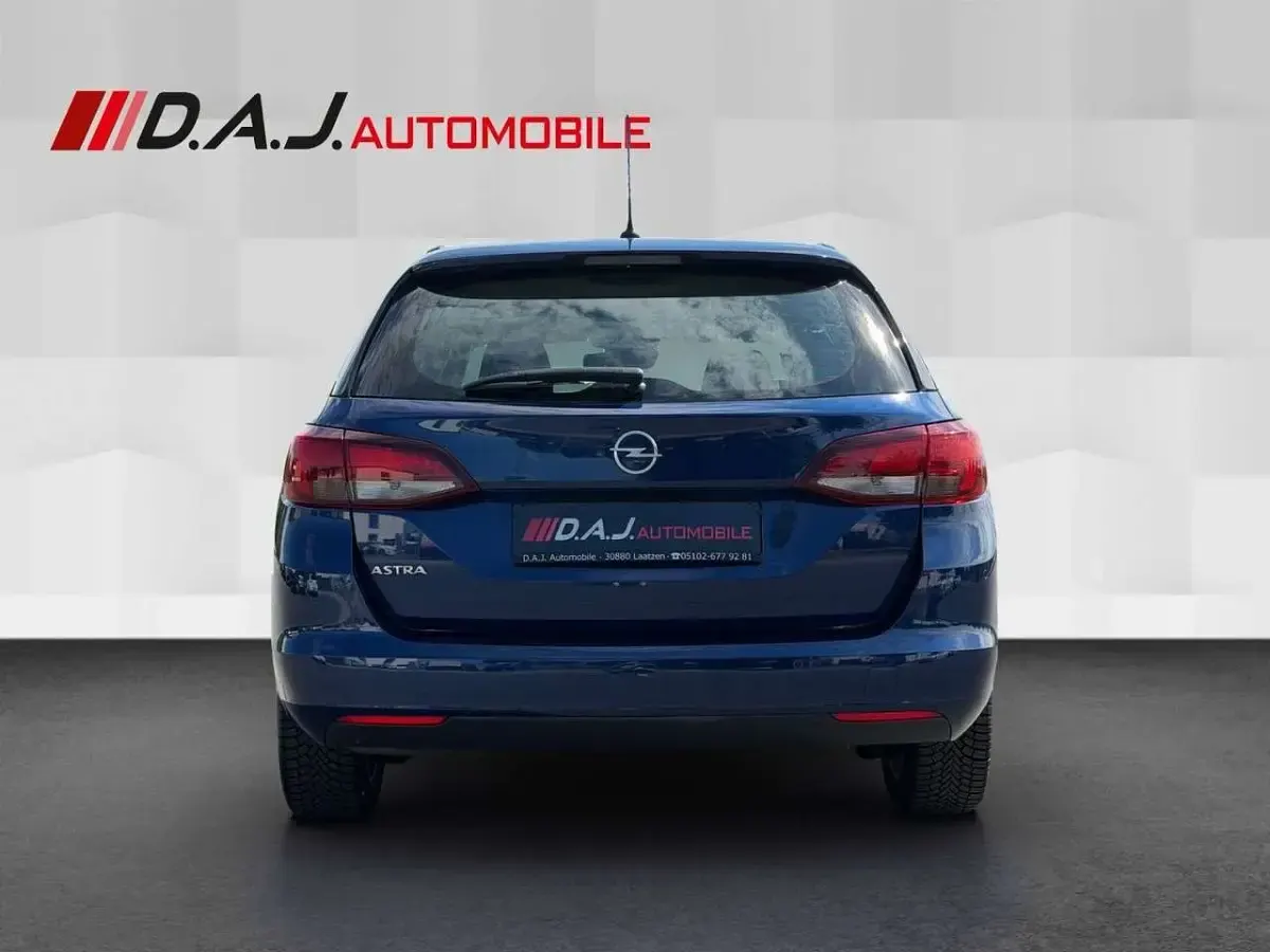 Gebraucht Opel Astra Edition 110 PS (80 kW) 2021 Blau Kombi