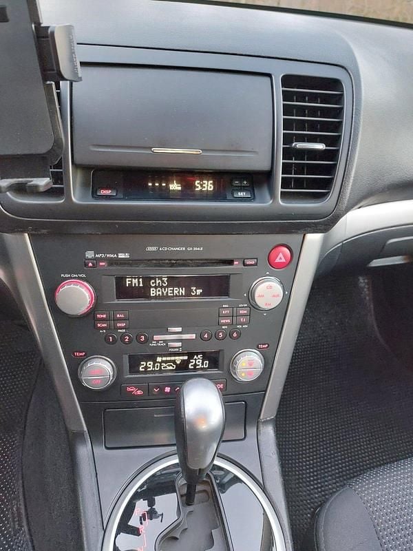 Gebraucht Subaru Legacy 150 PS (110 kW) 2008 Silber Limousine