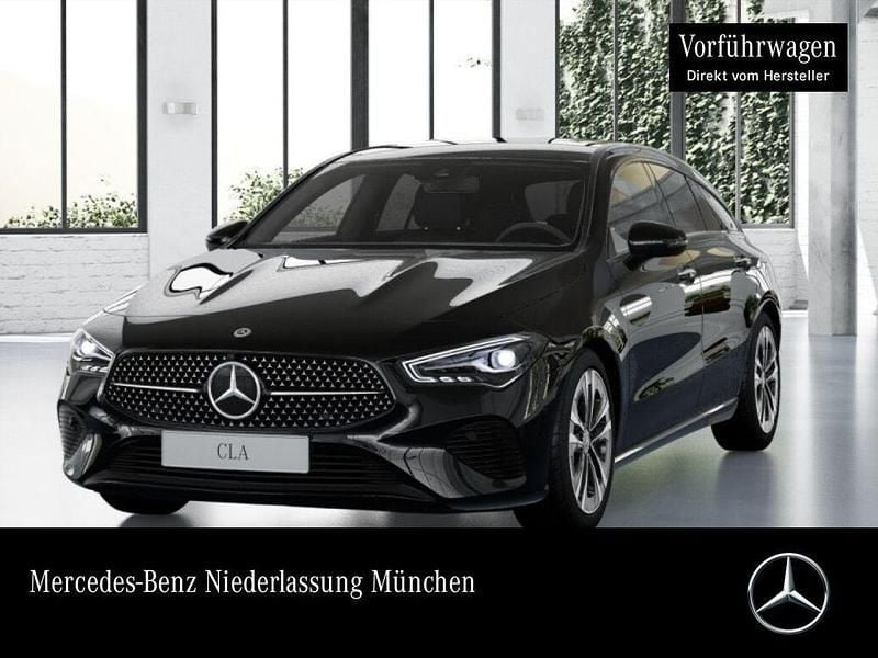 Schwarz Gebraucht 2025 Mercedes CLA200 Shooting Brake Progressive Kombi | 34.990 € (Teuer) - Bild 1/4