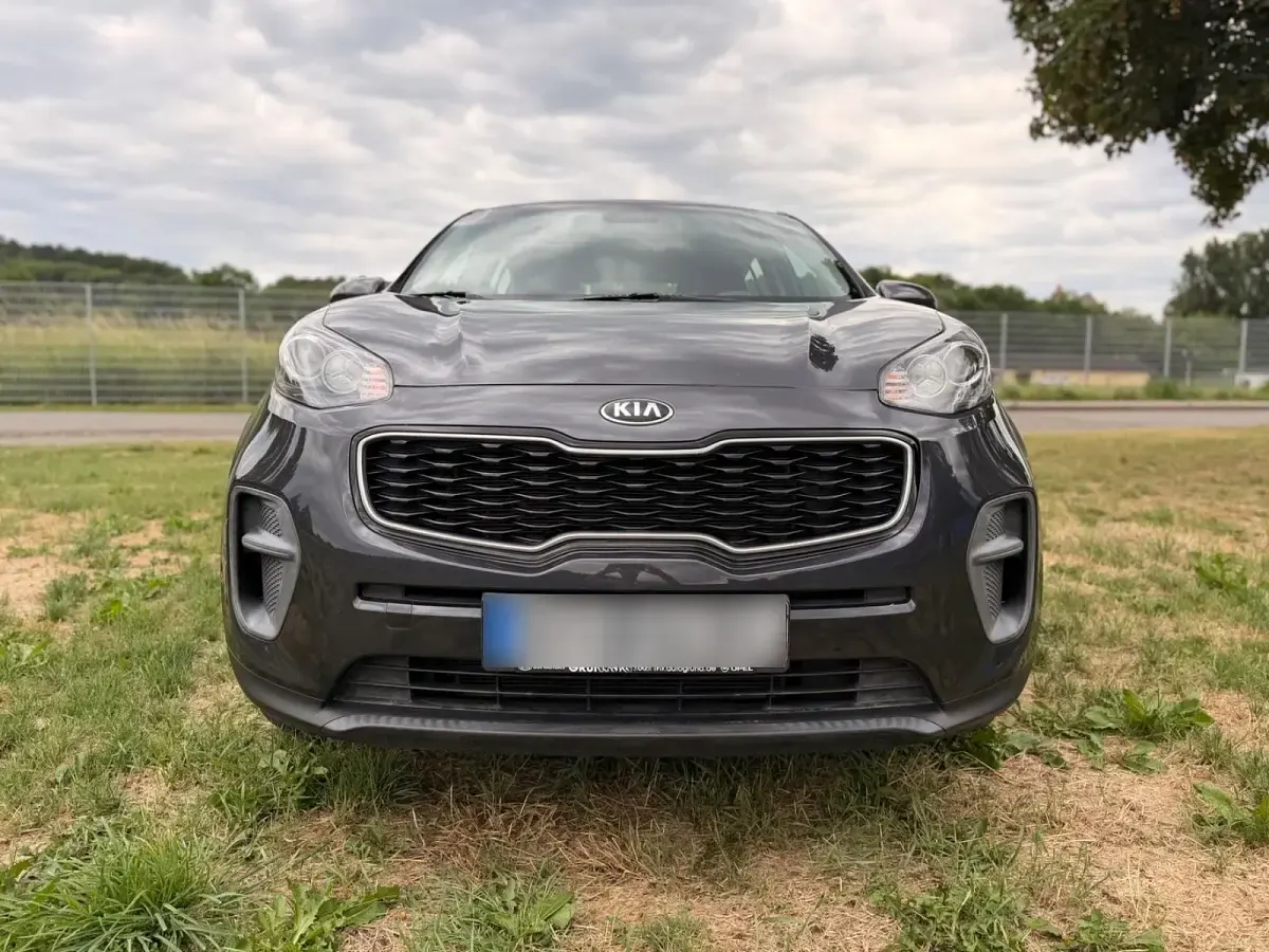 Gebraucht Kia Sportage 131 PS (96 kW) 2017 Grau SUV