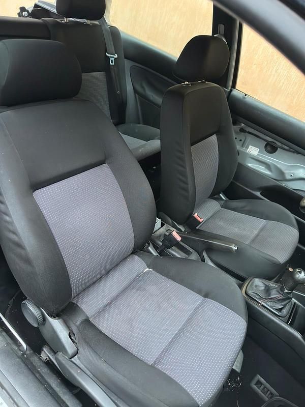 Gebraucht VW Golf IV 105 PS (77 kW) 2002 Schwarz Limousine