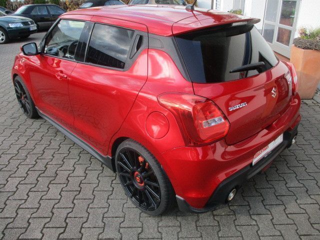 Gebraucht Suzuki Swift Comfort+ 111 PS (81 kW) 2018 Rot Kleinwagen