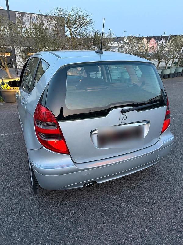 Gebraucht Mercedes A200 136 PS (100 kW) 2006 Andere farben Limousine