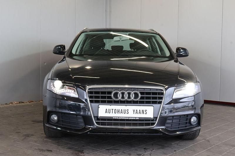 Gebraucht Audi A4 Attraction 120 PS (88 kW) 2009 Schwarz Kombi