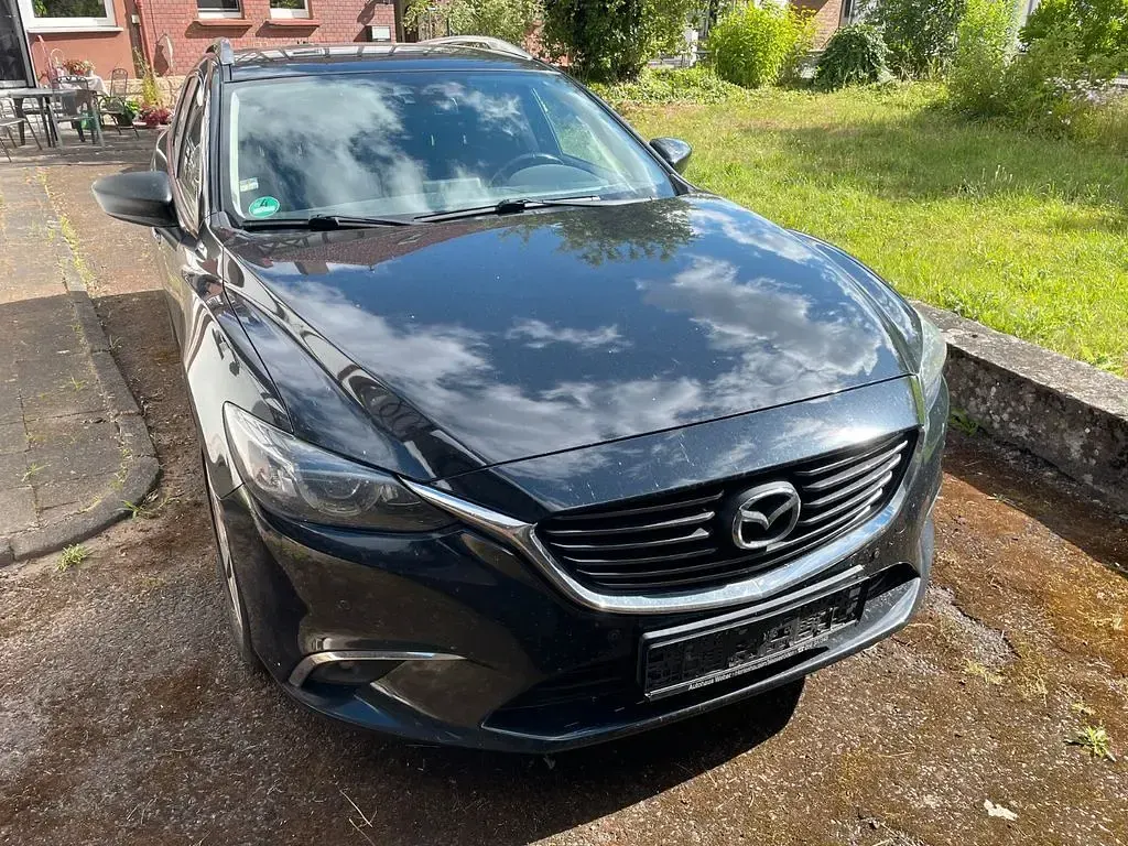 Gebraucht Mazda 6 Exclusive-Line 150 PS (110 kW) 2016 Schwarz Limousine
