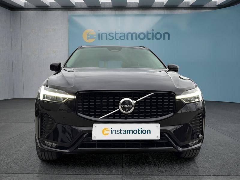 Gebraucht Volvo XC60 Plus 197 PS (144 kW) 2023 Schwarz SUV