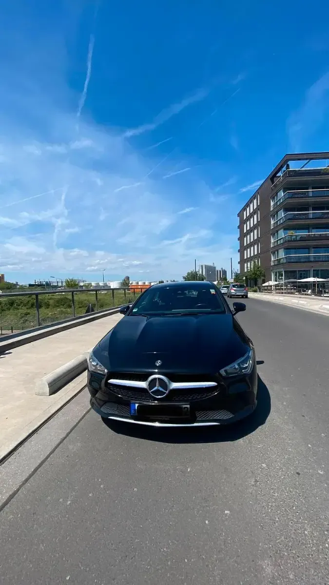 Gebraucht Mercedes CLA200 150 PS (110 kW) 2020 Schwarz Coupé