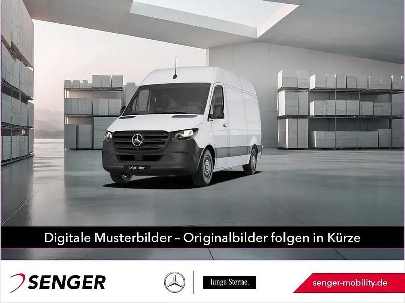 Gebraucht Mercedes E-Sprinter 150 kW (204 PS) 2024 Weiß Van