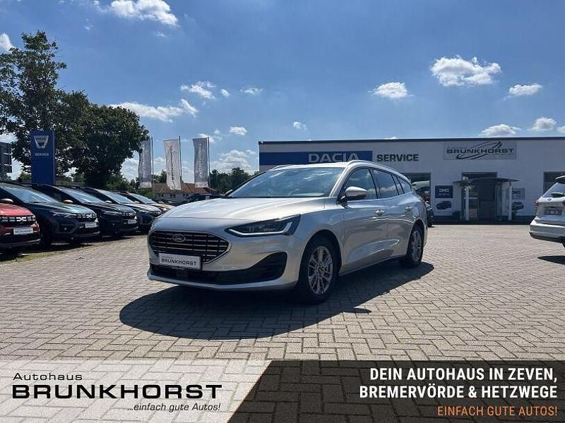 Gebraucht Ford Focus Titanium X 155 PS (114 kW) 2024 Silber (moondust silver) Kombi