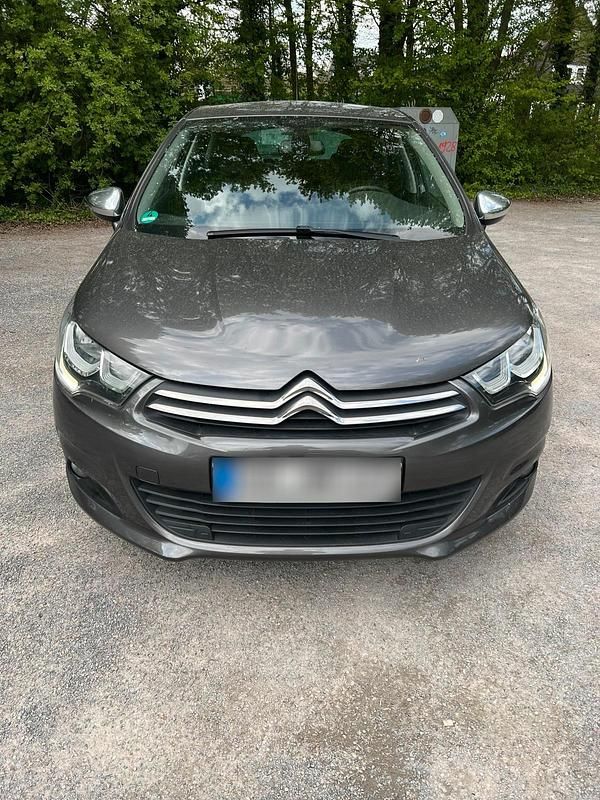 Gebraucht Citroën C4 99 PS (72 kW) 2016 Grau Kleinwagen