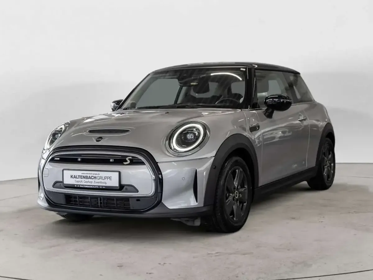 Gebraucht Mini Cooper SE Essential 135 kW (184 PS) 2023 Silber Kleinwagen