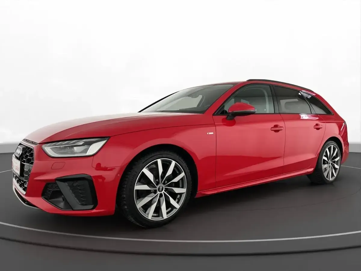 Gebraucht Audi A4 S-Line 163 PS (119 kW) 2022 Tangorot Kombi