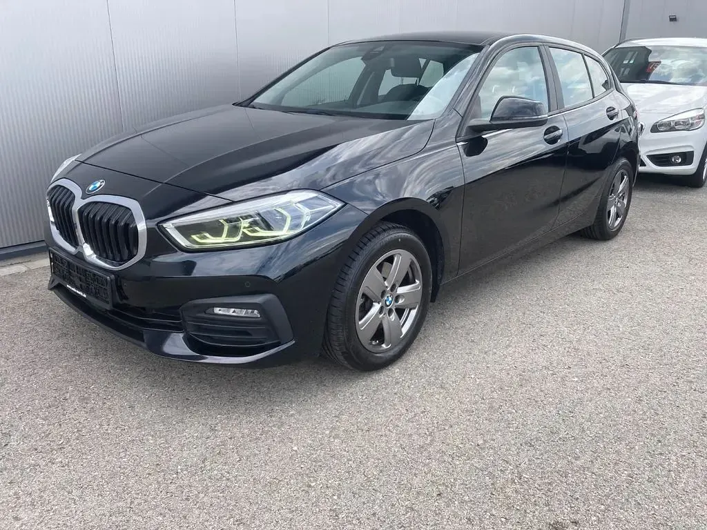 Gebraucht BMW 116 Advantage 116 PS (85 kW) 2021 Schwarz Kleinwagen