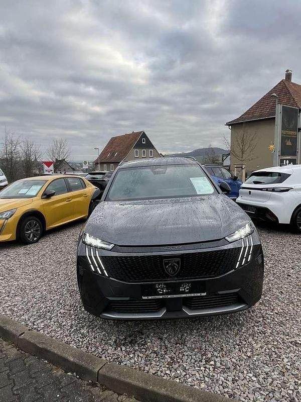 Gebraucht Peugeot 5008 Allure 136 PS (100 kW) 2025 Titangrau metallic SUV