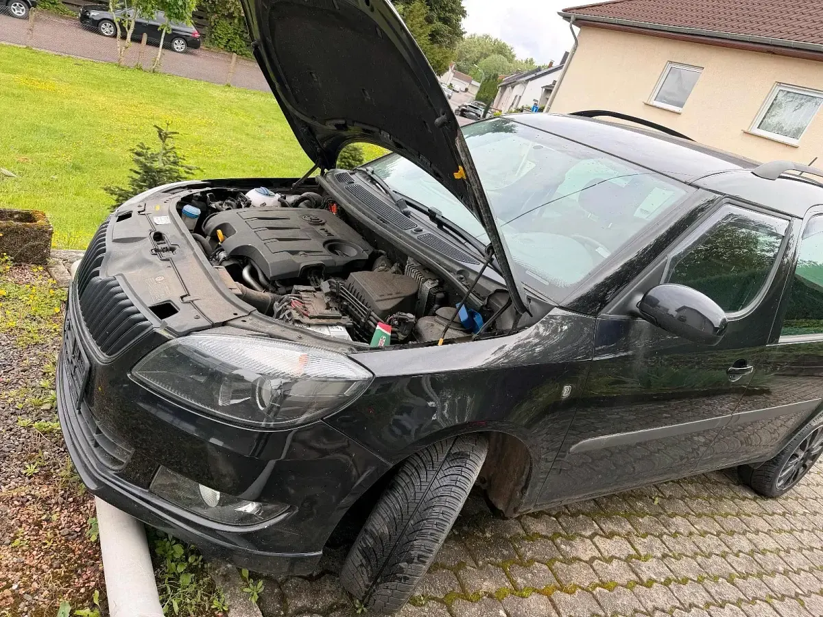 Gebraucht Skoda Octavia 105 PS (77 kW) 2015 Schwarz Kombi