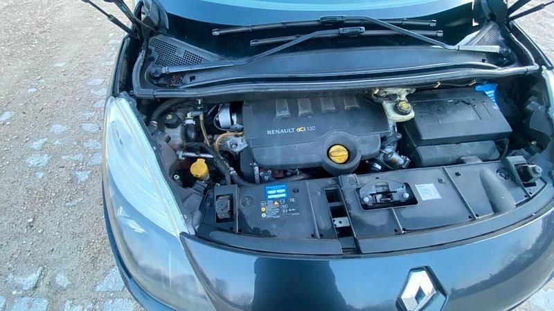 Gebraucht Renault Scénic III Dynamique 131 PS (96 kW) 2010 Grau Van / Kleinbus