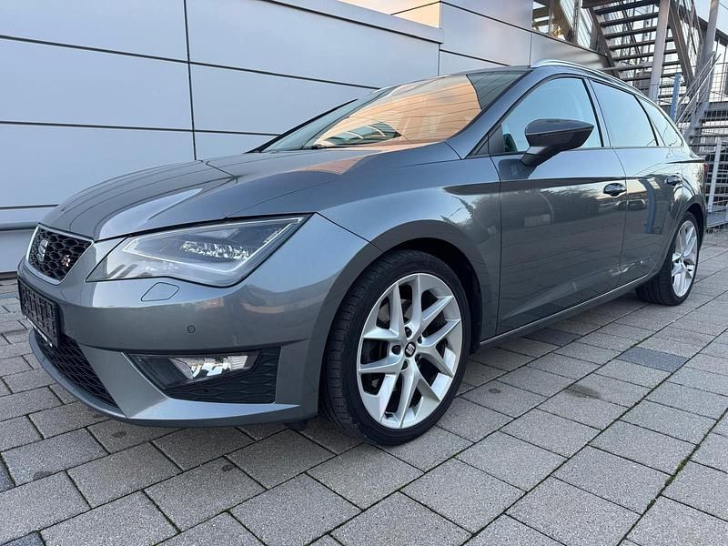 Grau Gebraucht 2016 Seat Leon ST FR Kombi | 9.990 € (Guter Preis) - Bild 1/4