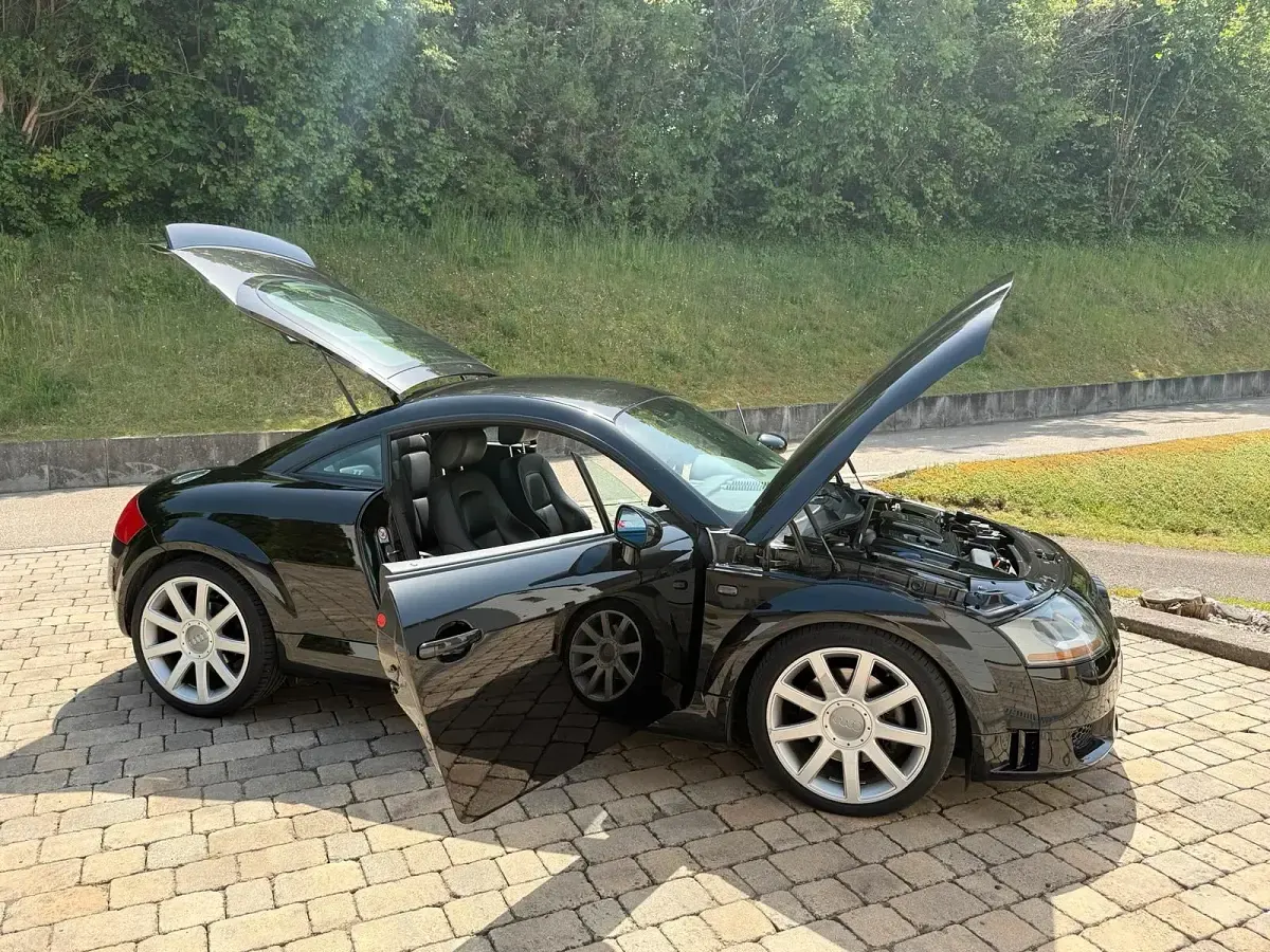 Gebraucht Audi TT Sport 224 PS (164 kW) 2001 Schwarz Coupé