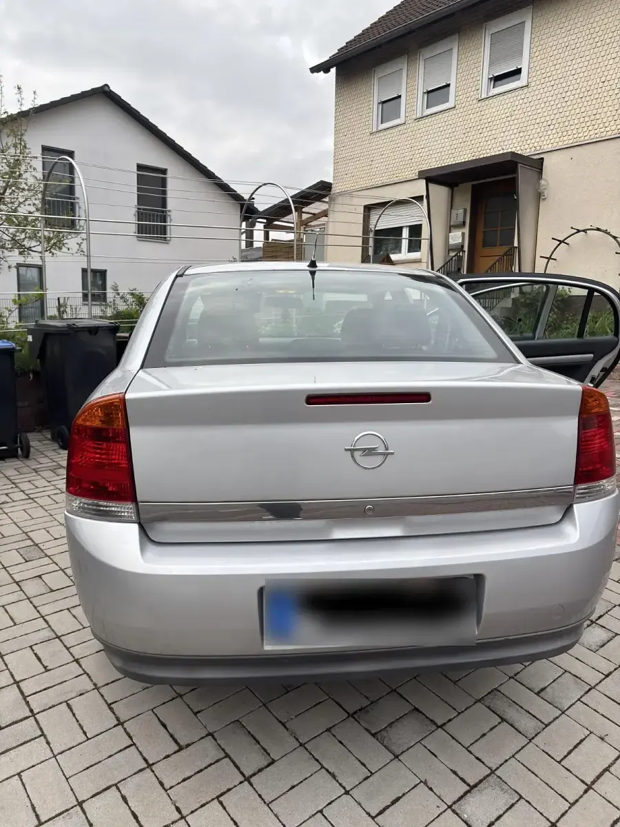 Gebraucht Opel Vectra 122 PS (89 kW) 2002 Grau Limousine