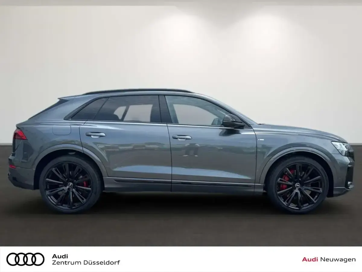 Neu Audi Q8 S-Line 340 PS (250 kW) 2026 Grau SUV